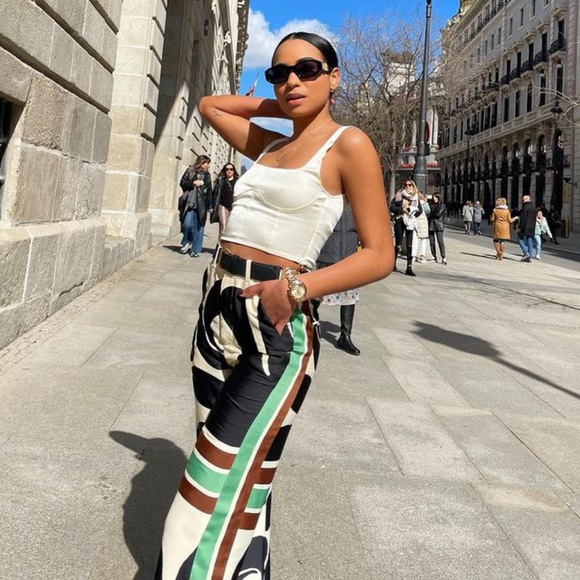 NWT Zara 2 Piece Tied Printed Blouse And Wide Pants Set - Picture 14 of 16